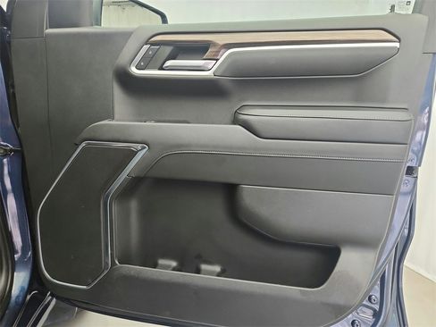 Used 2022 Chevrolet Silverado 1500 LT image 23