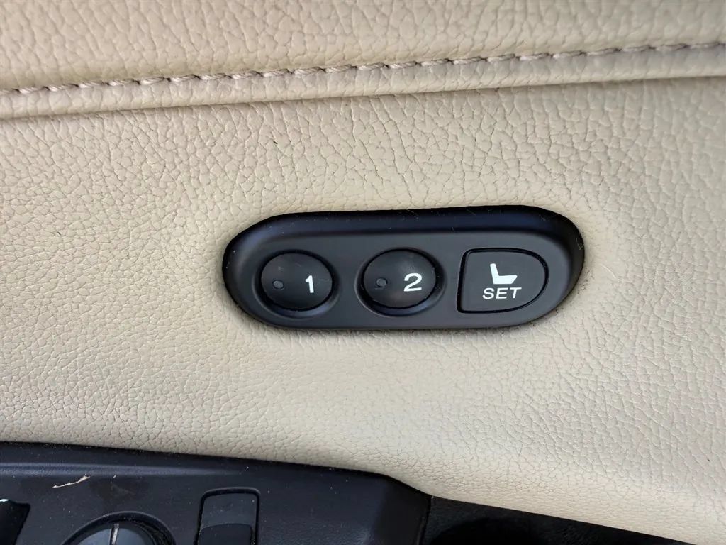 Used 2016 Acura ILX FWD image 33