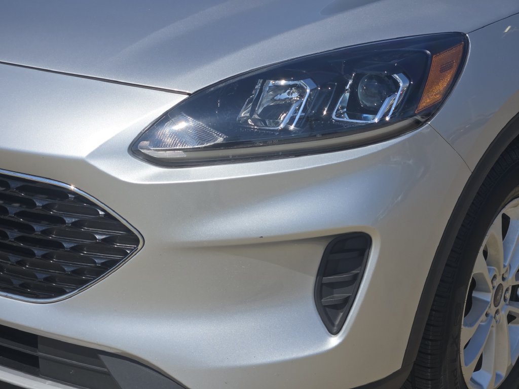 Used 2020 Ford Escape SE FWD image 10