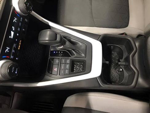 Certified 2025 Toyota RAV4 XLE w/ Convenience Package image 19