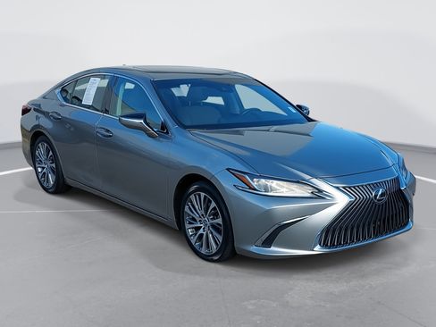 Used 2020 Lexus ES 350 w/ Premium Package image 3