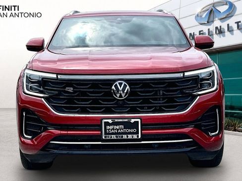 Used 2024 Volkswagen Atlas Cross Sport SEL Premium R-Line AWD/4WD image 4