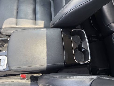 Used 2020 Kia Telluride S w/ S 8 Passenger Seating Package FWD image 19