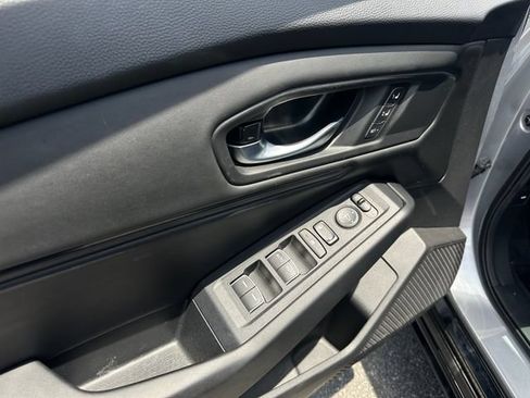 Used 2024 Honda Accord EX-L image 11