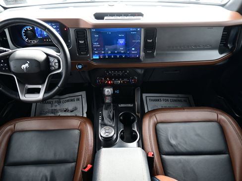 Used 2024 Ford Bronco Outer Banks w/ Sasquatch Package image 18