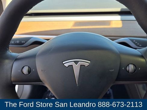 Used 2023 Tesla Model 3 Standard Range RWD image 22
