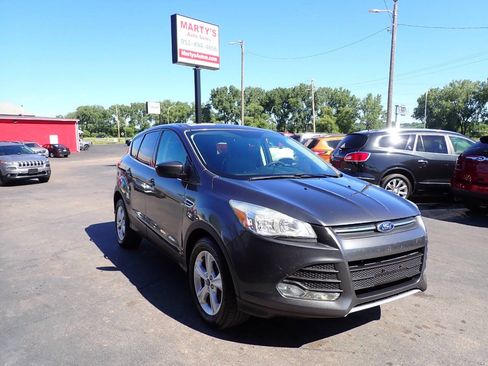 Used 2015 Ford Escape SE FWD image 1