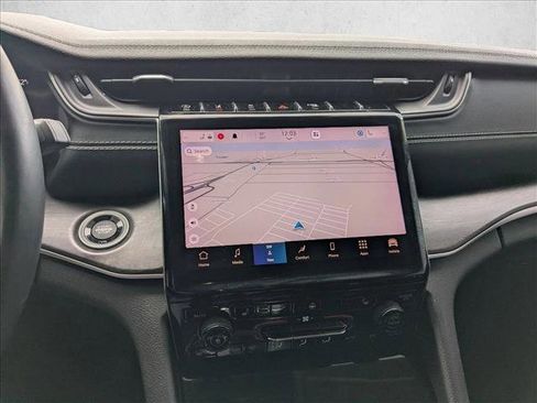 Certified 2021 Jeep Grand Cherokee L Limited w/ Trailer Tow Group (B) image 12