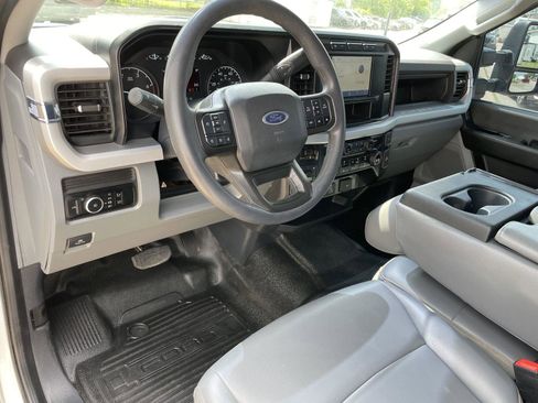 Used 2024 Ford F250 XL w/ 360-Degree Camera Package AWD/4WD image 13