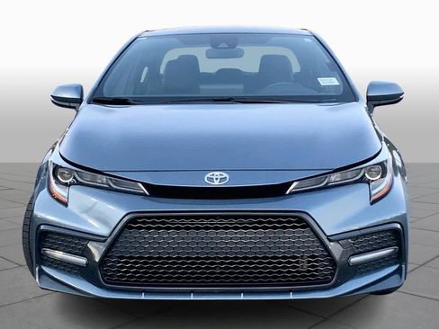 Used 2022 Toyota Corolla SE image 3