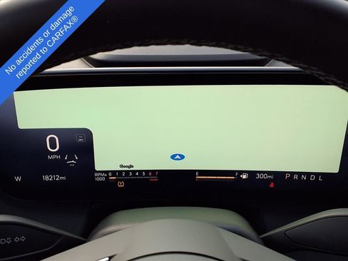 Used 2025 Buick Enclave Preferred image 19