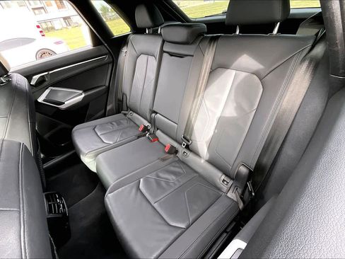 Used 2022 Audi Q3 2.0T Premium image 20