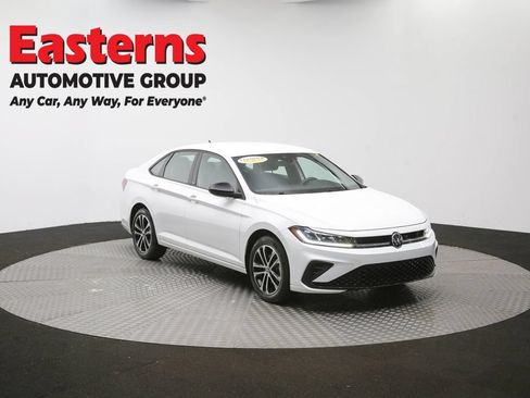 Used 2025 Volkswagen Jetta Sport FWD image 48