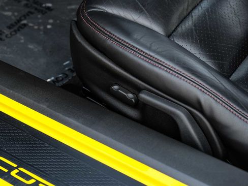 Used 2006 Chevrolet Corvette Z06 w/ Preferred Equipment Group image 29