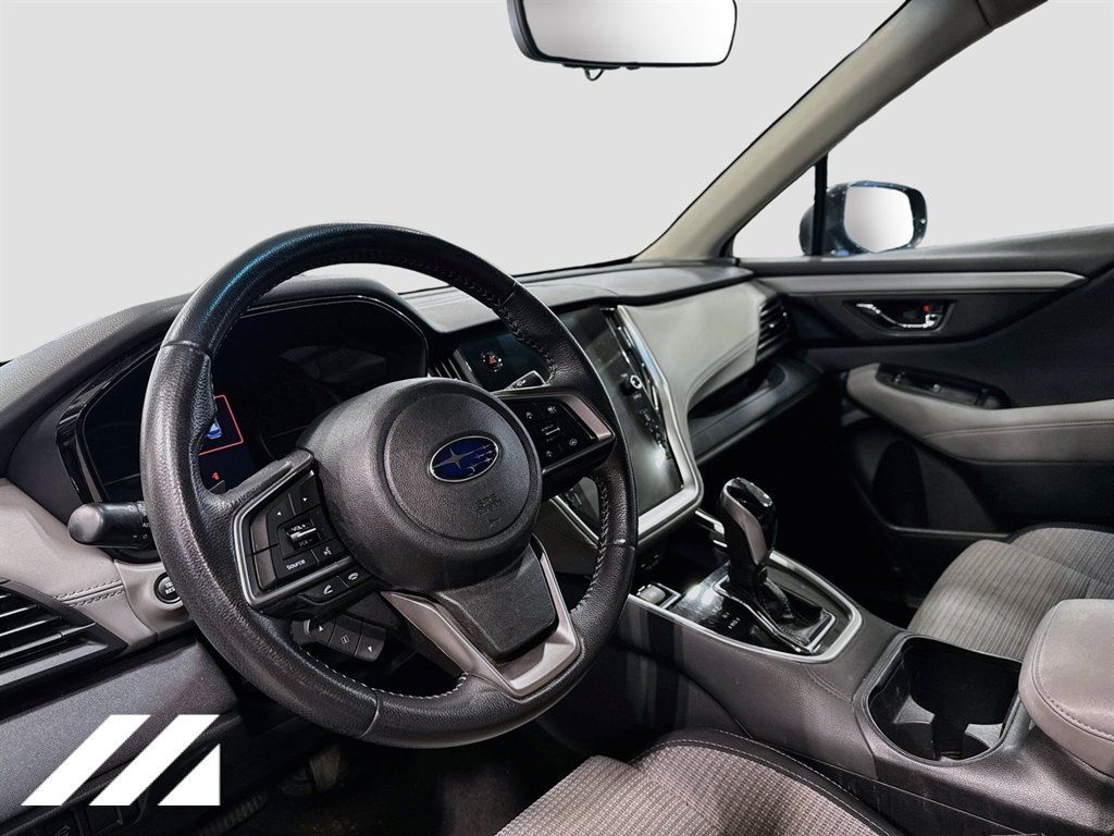 Used 2021 Subaru Outback Premium AWD/4WD image 9