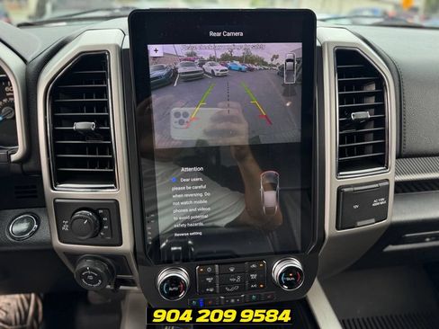 Used 2018 Ford F150 Lariat w/ Equipment Group 502A Luxury AWD/4WD image 14