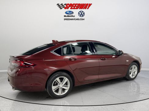 Used 2018 Buick Regal Preferred FWD image 11