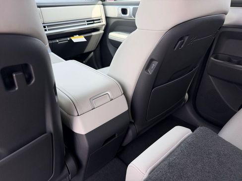 New 2026 Hyundai Santa Fe SEL FWD image 12