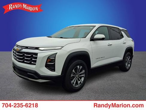 Used 2026 Chevrolet Equinox LT FWD image 1