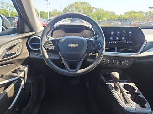 Used 2024 Chevrolet Trax LS w/ Driver Confidence Package FWD image 14