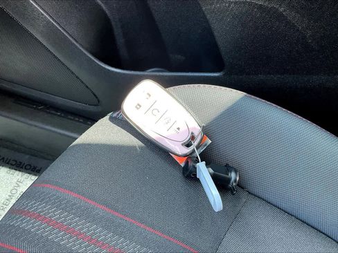 Used 2024 Chevrolet Equinox RS image 11