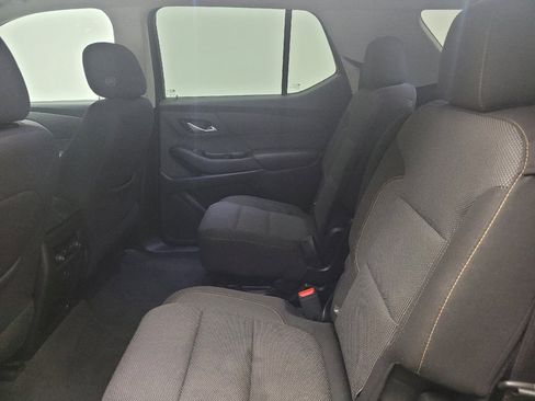 Used 2019 Chevrolet Traverse LT AWD/4WD image 18