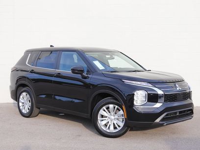 New 2025 Mitsubishi Outlander ES