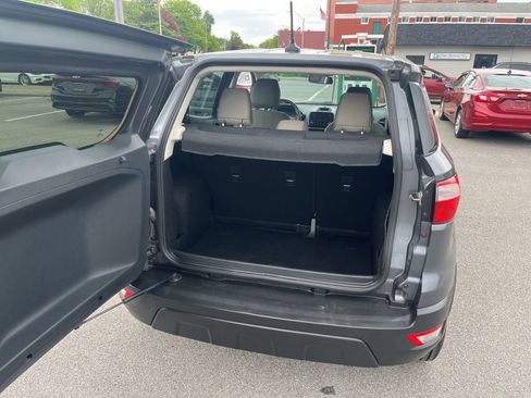 Used 2020 Ford EcoSport S FWD image 17
