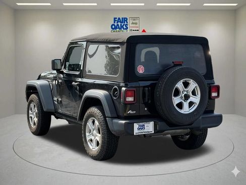 Certified 2018 Jeep Wrangler Sport AWD/4WD image 10