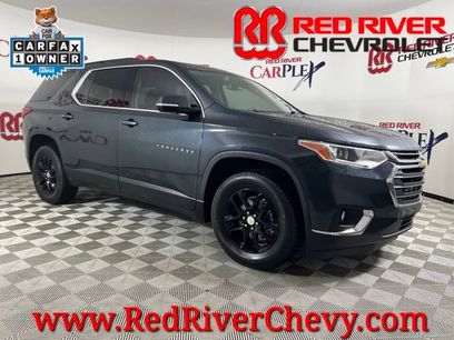 Used 2021 Chevrolet Traverse LT