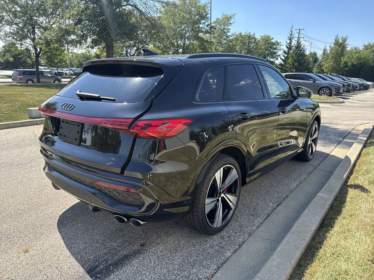 New 2026 Audi SQ5 Premium Plus AWD/4WD image 35