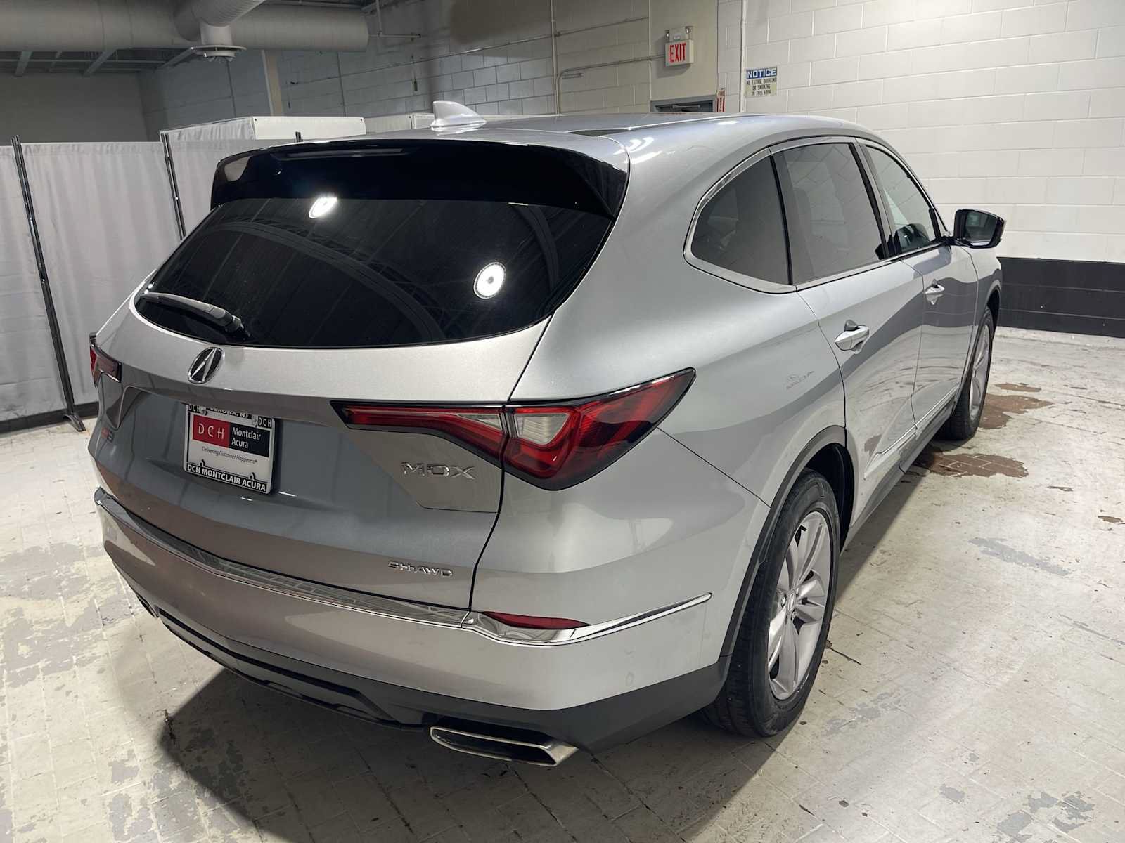 Used 2024 Acura MDX SH-AWD image 26