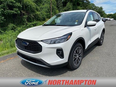 New 2025 Ford Escape SE FWD image 8