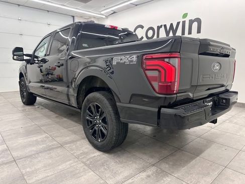 Certified 2025 Ford F150 Platinum w/ FX4 Off-Road Package AWD/4WD image 4