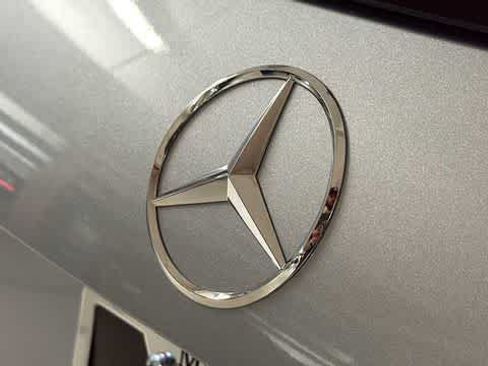 Used 2026 Mercedes-Benz GLA 250 4MATIC image 8