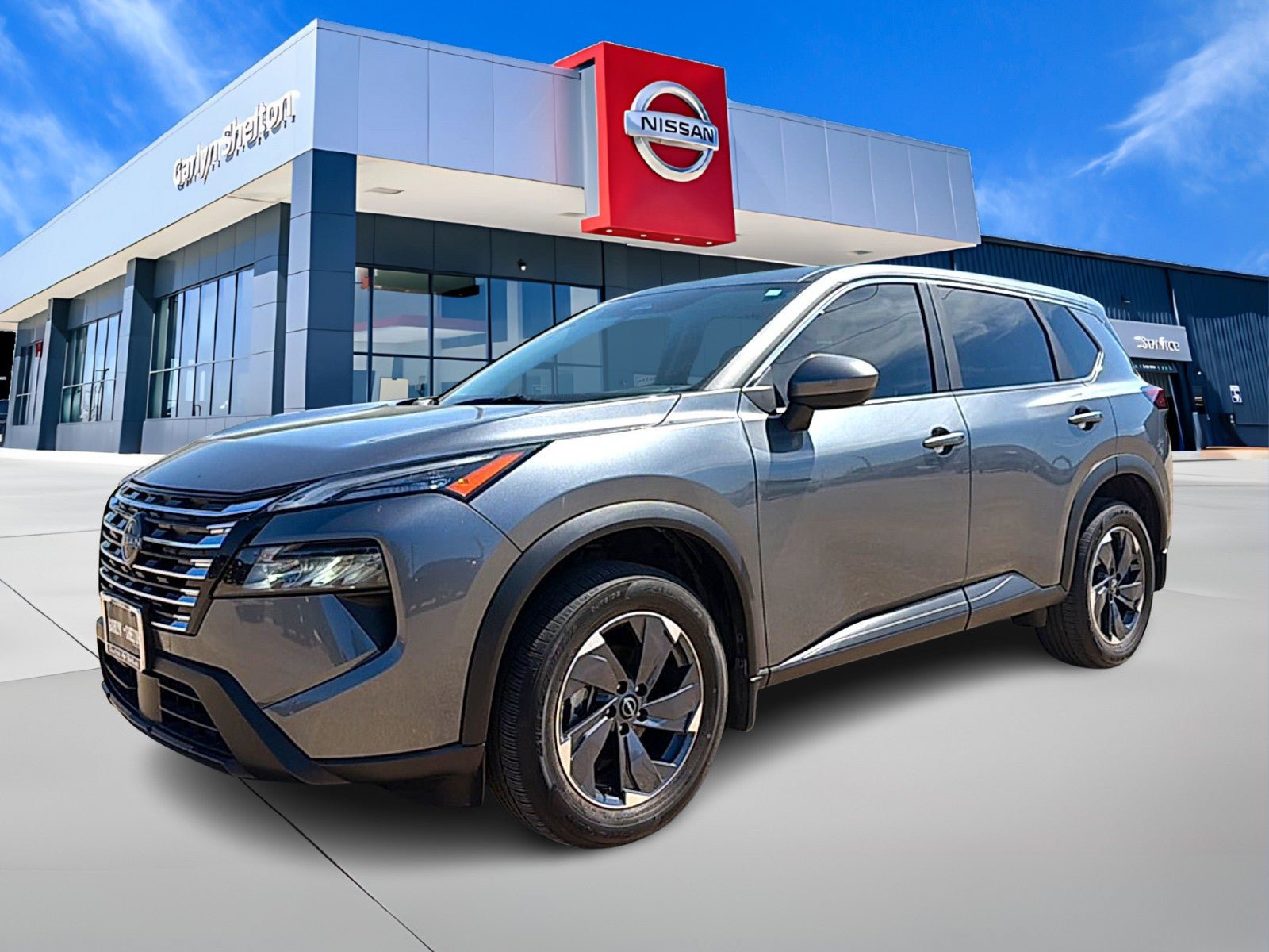 Used 2025 Nissan Rogue SV FWD image 1
