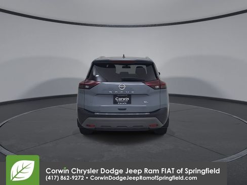 Used 2021 Nissan Rogue SL FWD image 13