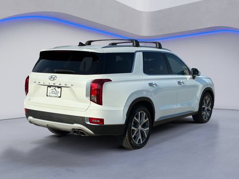 Used 2022 Hyundai Palisade SEL w/ 8P Bench Seat Package FWD image 6