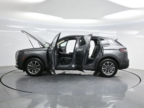 Used 2023 Lincoln Nautilus FWD w/ Premium Package image 47