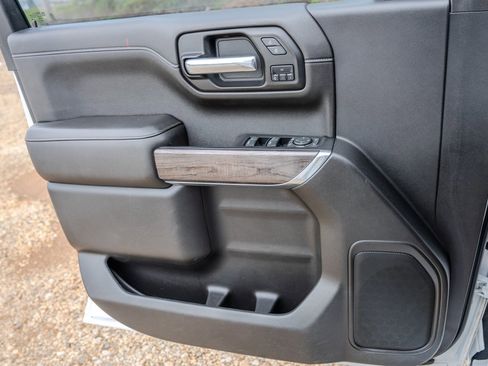 Used 2019 Chevrolet Silverado 1500 LTZ w/ LTZ Plus Package RWD image 25
