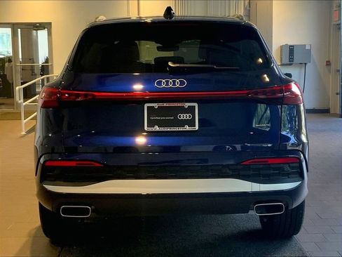 Used 2025 Audi Q5 Premium w/ Convenience Package AWD/4WD image 6