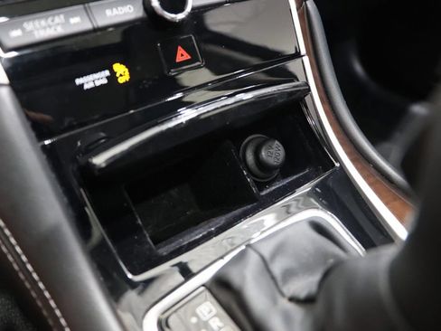 Used 2019 INFINITI Q50 Luxe RWD image 30