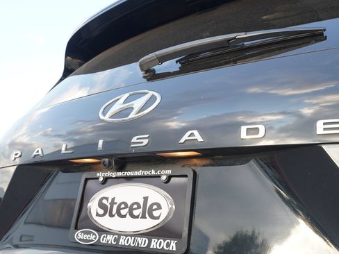 Used 2023 Hyundai Palisade Calligraphy w/ Cargo Package AWD/4WD image 23