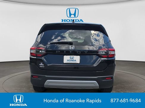Used 2023 Honda Pilot EX-L image 4