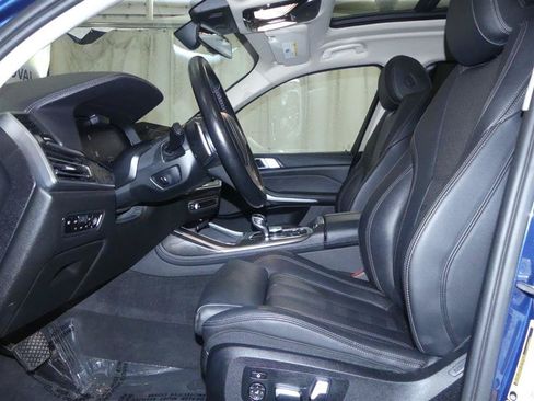 Used 2019 BMW X7 xDrive40i w/ Premium Package AWD/4WD image 22
