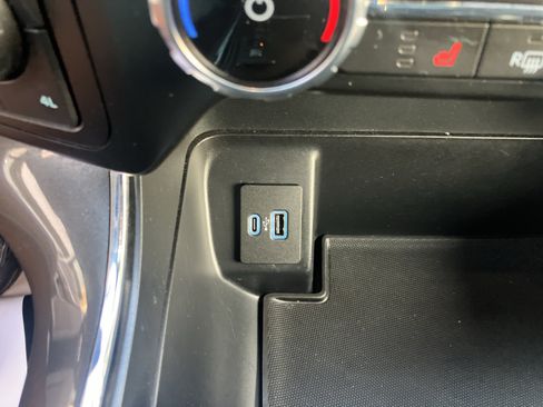 Used 2022 Ford F150 XLT w/ Equipment Group 302A High AWD/4WD image 30