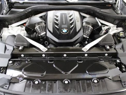 Used 2020 BMW X6 M50i AWD/4WD image 44