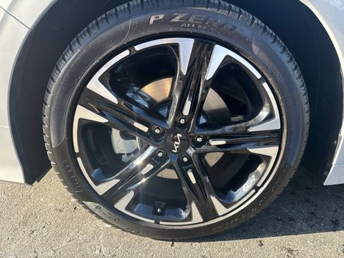 Used 2024 Kia K5 GT-Line image 9