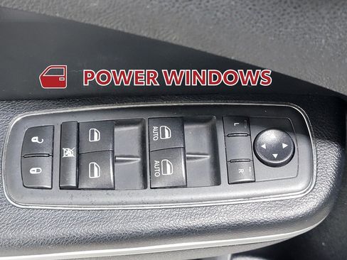 Used 2020 Dodge Charger SXT w/ Leather Interior Group RWD image 27