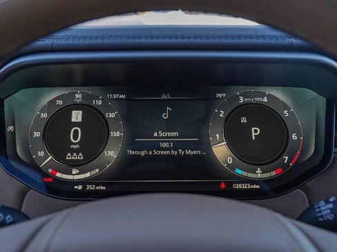 Used 2024 Land Rover Range Rover Sport Dynamic SE image 13